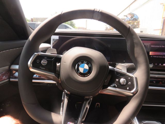 2026 BMW 7 Series 740i xDrive - 23061401 - 7