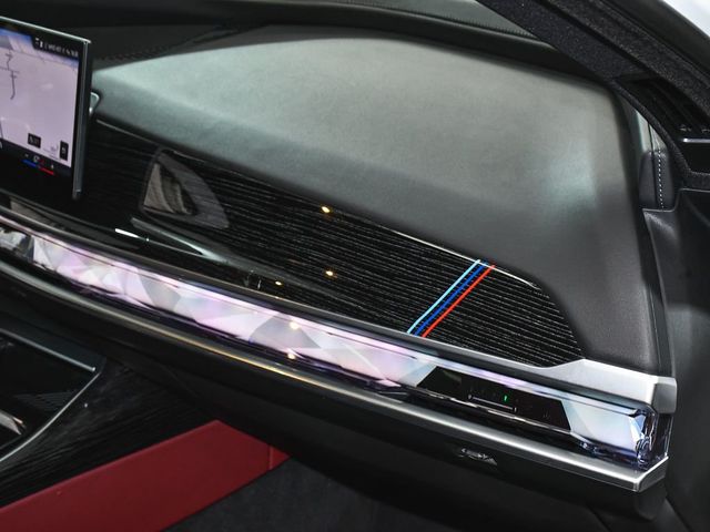 2026 BMW 7 Series 740i xDrive - 23041763 - 69