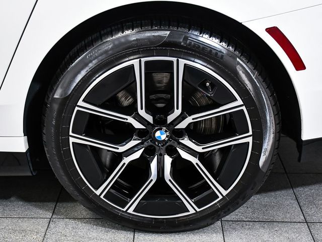 2026 BMW 7 Series 740i xDrive - 23041763 - 7