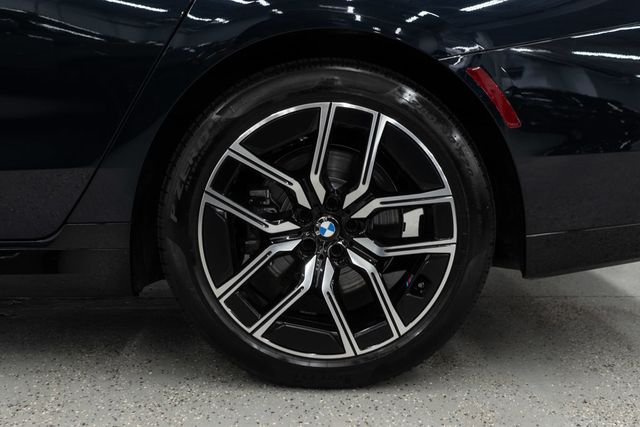 2026 BMW 7 Series 740i xDrive - 23089149 - 42
