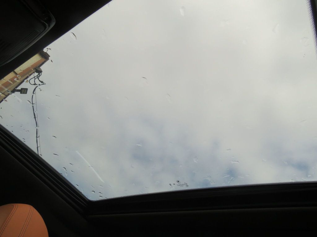 BMW i4 photo 16