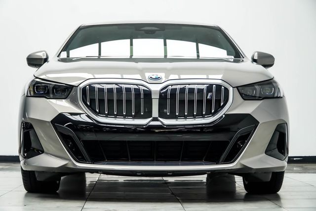 2026 BMW i5 eDrive40 - 23070085 - 9