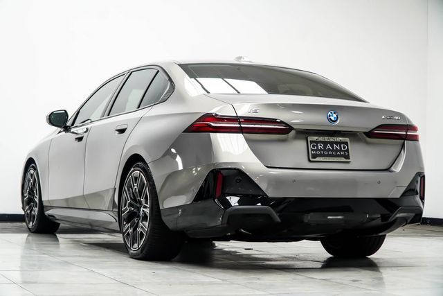 2026 BMW i5 eDrive40 - 23070085 - 12