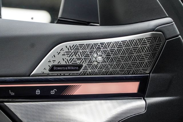 2026 BMW i5 eDrive40 - 23070085 - 42