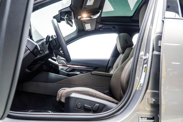 2026 BMW i5 eDrive40 - 23070085 - 46