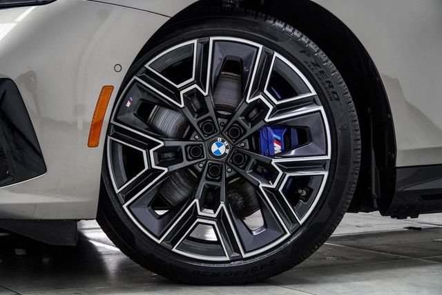 2026 BMW i5 eDrive40 - 23070085 - 5