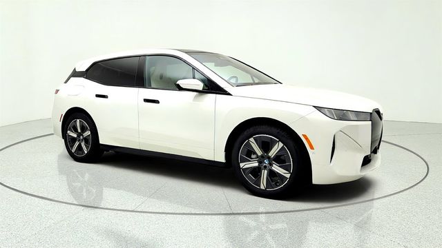 2026 BMW iX xDrive45 Sports Activity Vehicle w/ Panoramic Eclipsing Roof - 23069357 - 2