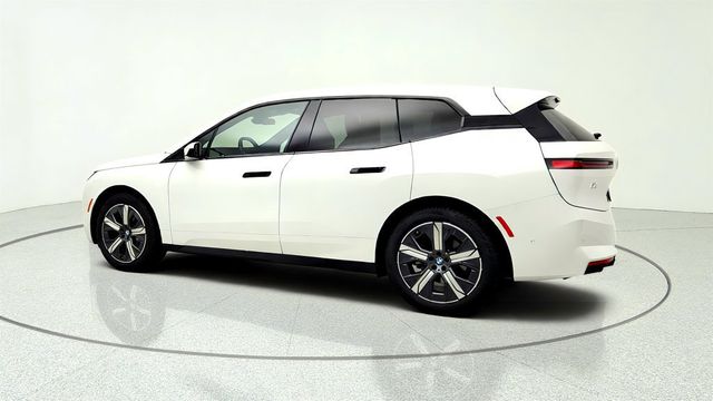 2026 BMW iX xDrive45 Sports Activity Vehicle w/ Panoramic Eclipsing Roof - 23069357 - 6