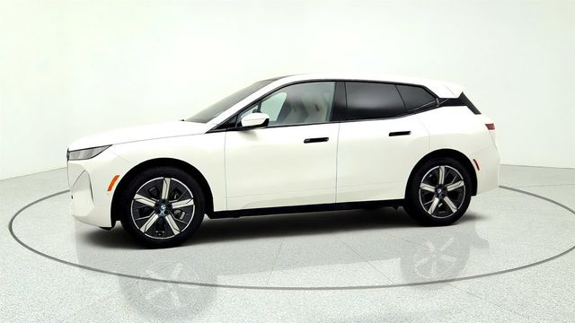 2026 BMW iX xDrive45 Sports Activity Vehicle w/ Panoramic Eclipsing Roof - 23069357 - 7