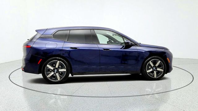 2026 BMW iX xDrive60 w/ Dynamic Handling, Executive & Climate Comfort - 23090394 - 3