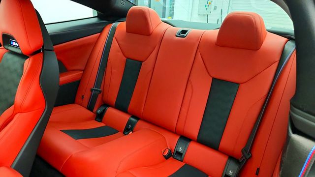 2026 BMW M4 Competition xDrive w/ M Driver's Pkg, Merino Leather & Exec. Pkg - 23091436 - 22
