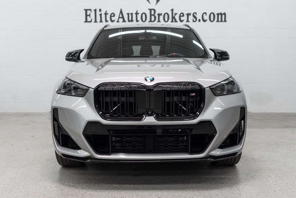 BMW X1 photo 3