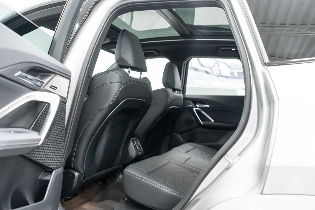BMW X1 photo 30