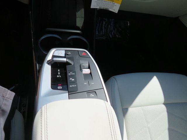 2026 BMW X1 xDrive28i Sports Activity Vehicle - 23054971 - 13