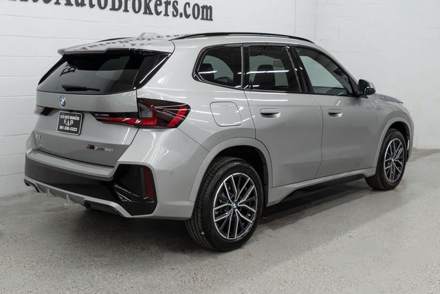 2026 BMW X1 xDrive28i Sports Activity Vehicle - 23027852 - 5
