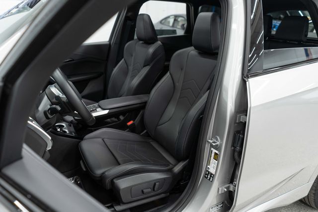 2026 BMW X1 xDrive28i Sports Activity Vehicle - 23027852 - 8