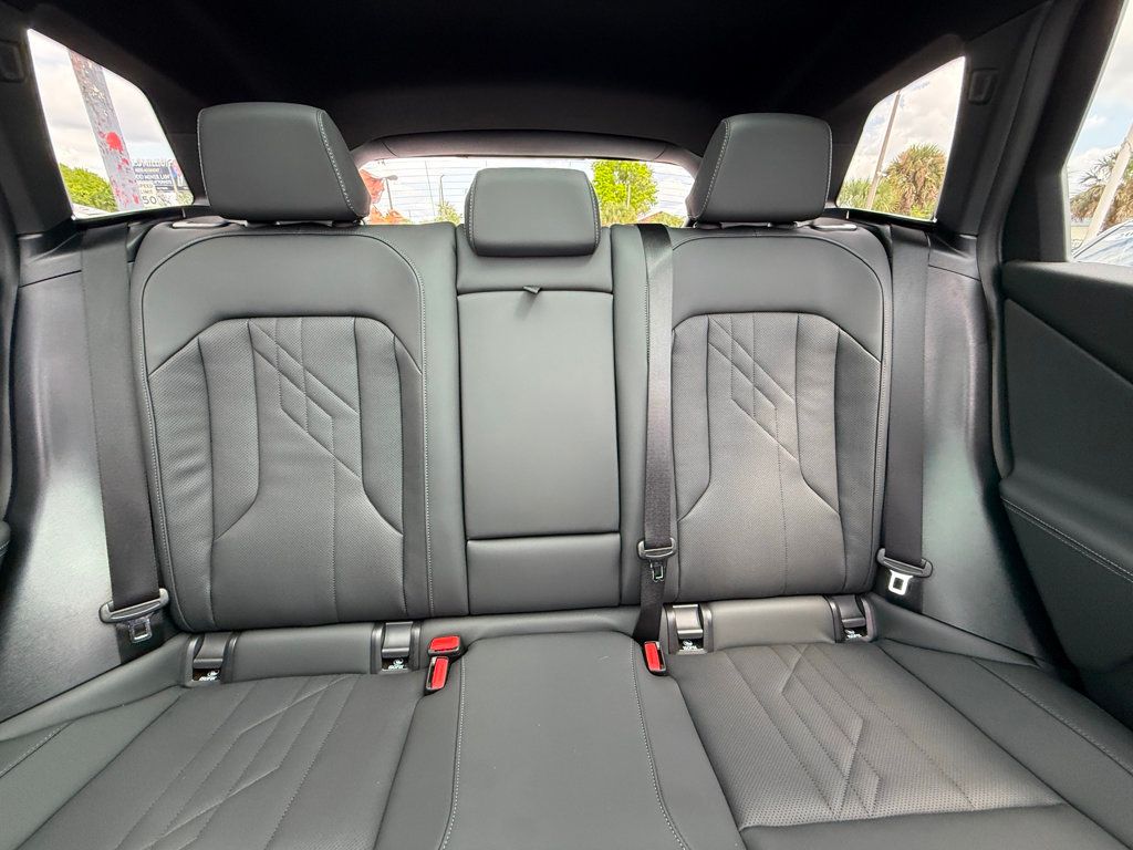 2026 BMW X3 **2026 BMW X3 xDRIVE30 M-SPORT PRO**CONVENIENCE PACKAGE** - 23001016 - 15