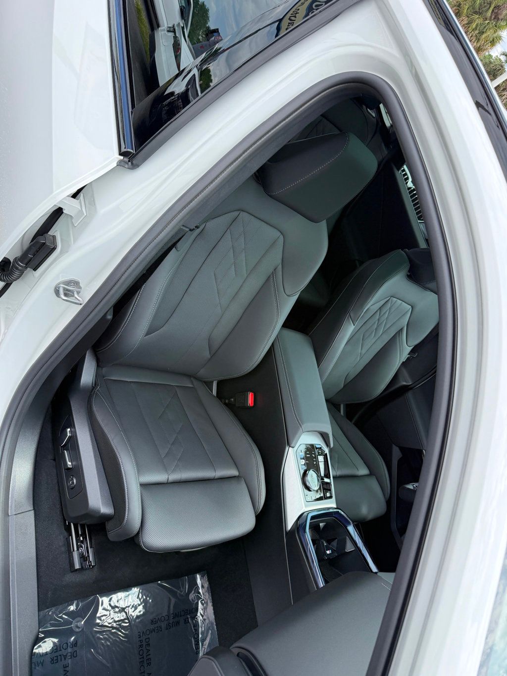 2026 BMW X3 **2026 BMW X3 xDRIVE30 M-SPORT PRO**CONVENIENCE PACKAGE** - 23001016 - 31