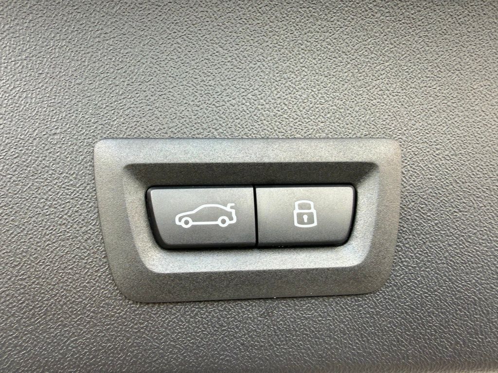 2026 BMW X3 **2026 BMW X3 xDRIVE30 M-SPORT PRO**CONVENIENCE PACKAGE** - 23001016 - 32