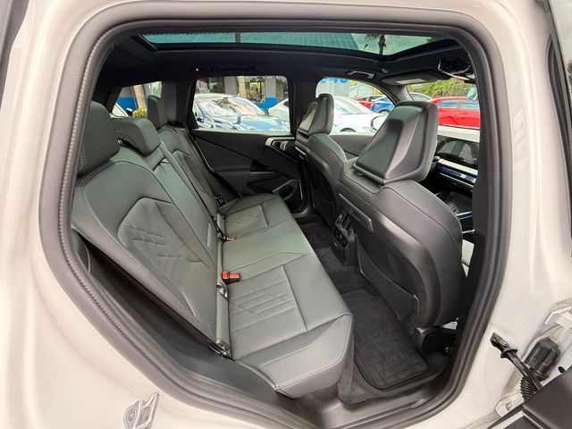 2026 BMW X3 **2026 BMW X3 xDRIVE30 M-SPORT PRO**CONVENIENCE PACKAGE** - 23001016 - 33