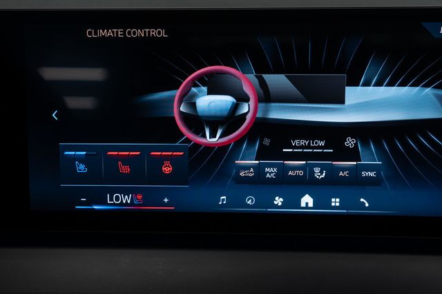 2026 BMW X3 30 xDrive Sports Activity Vehicle - 23056602 - 32