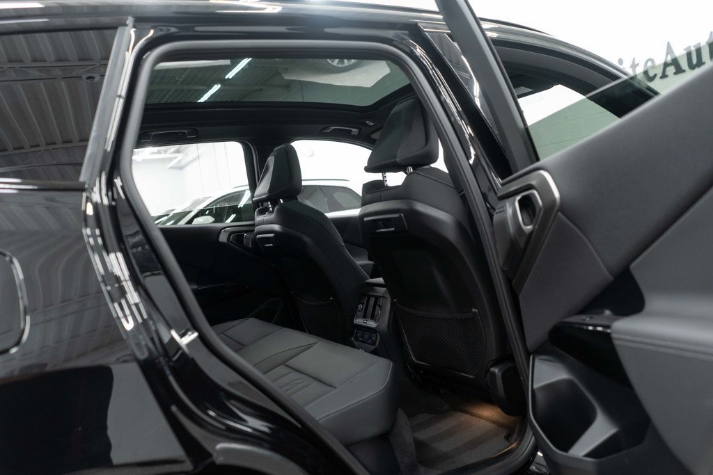 BMW X3 photo 13