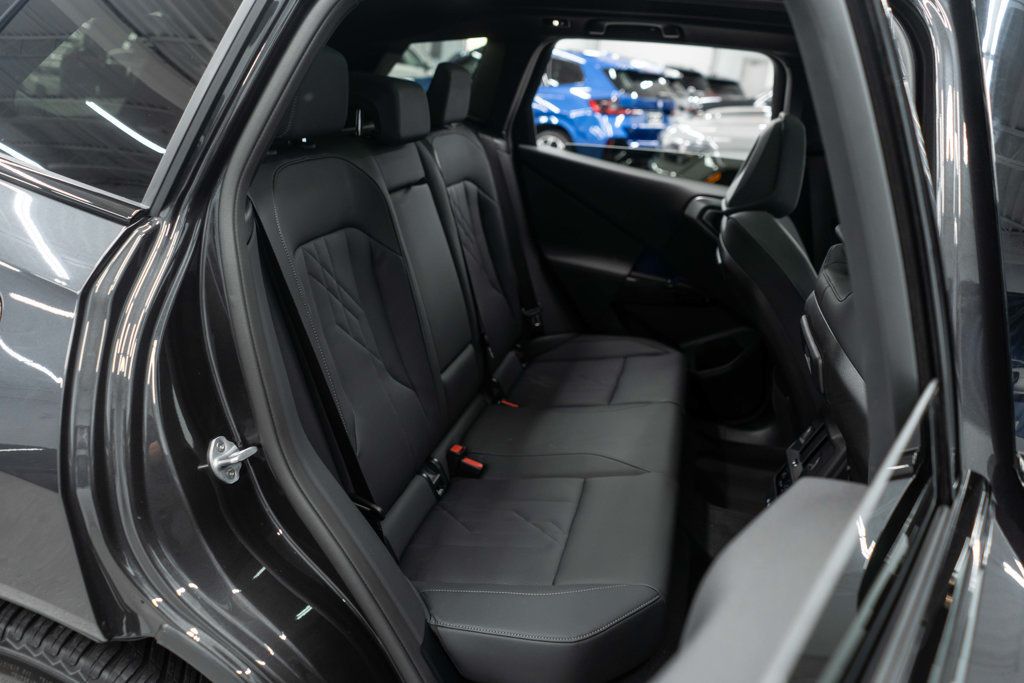 BMW X3 photo 14