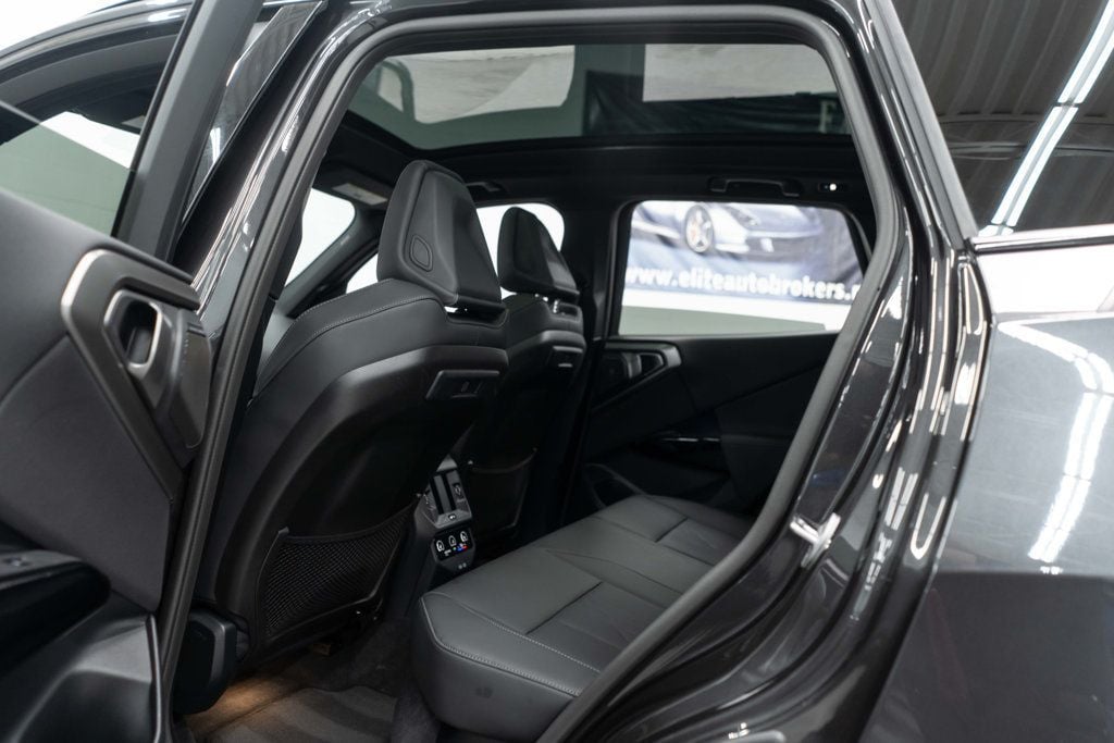 BMW X3 photo 29