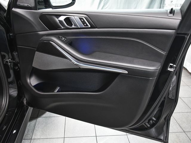2026 BMW X5 M60i - 22894323 - 17