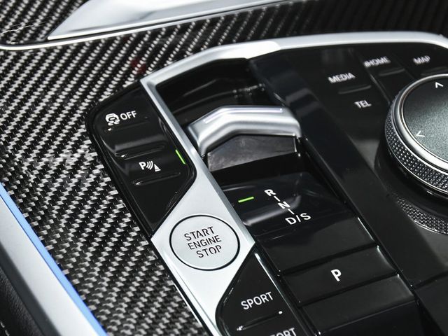 2026 BMW X5 M60i - 22894323 - 42