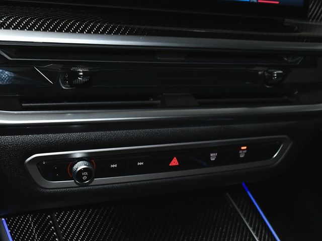 2026 BMW X5 M60i - 22894323 - 45