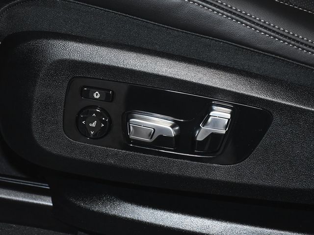 2026 BMW X5 M60i - 22894323 - 61