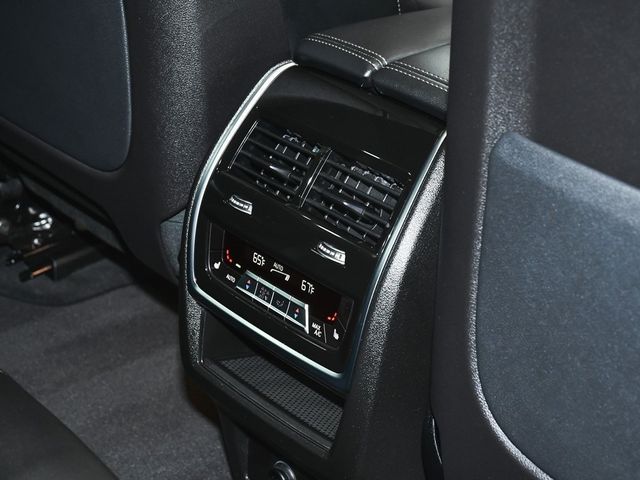 2026 BMW X5 M60i - 22894323 - 65