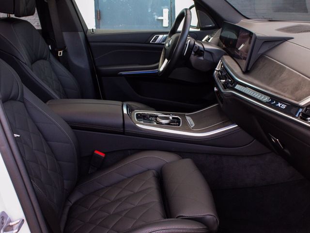 2026 BMW X5 xDrive40i - 23093764 - 42