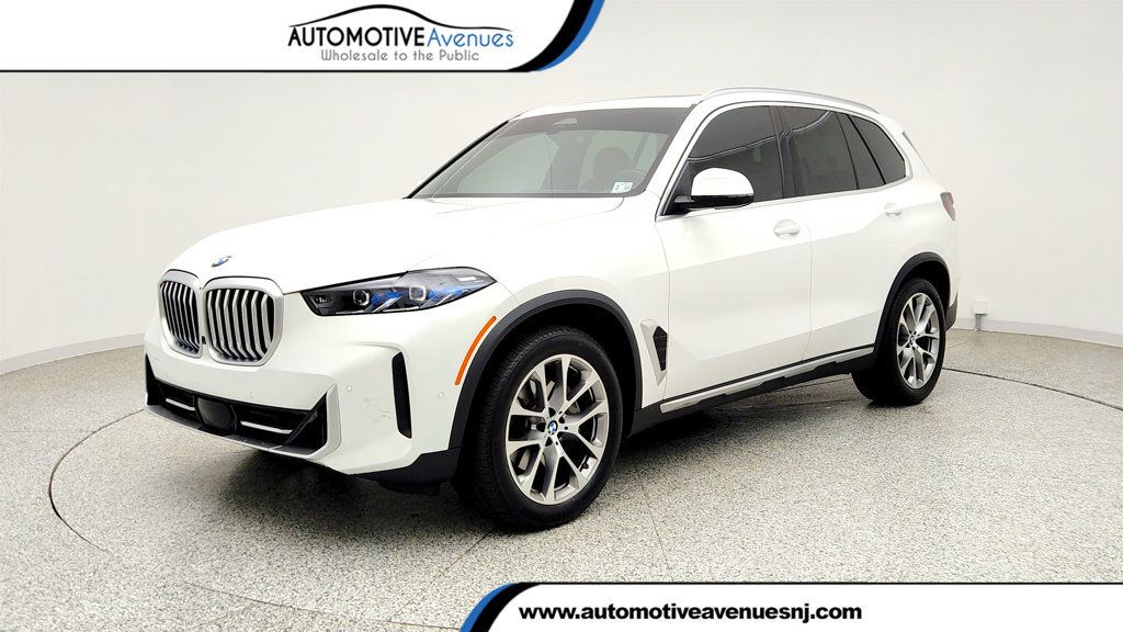 2026 BMW X5 xDrive40i SAV w/ Premium & Parking Assistance Pkgs - 23035278 | Video 1