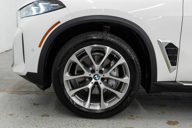 2026 BMW X5 xDrive40i Sports Activity Vehicle - 23099947 - 33