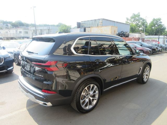 2026 BMW X5 xDrive50e Plug-In Hybrid - 23058696 - 4