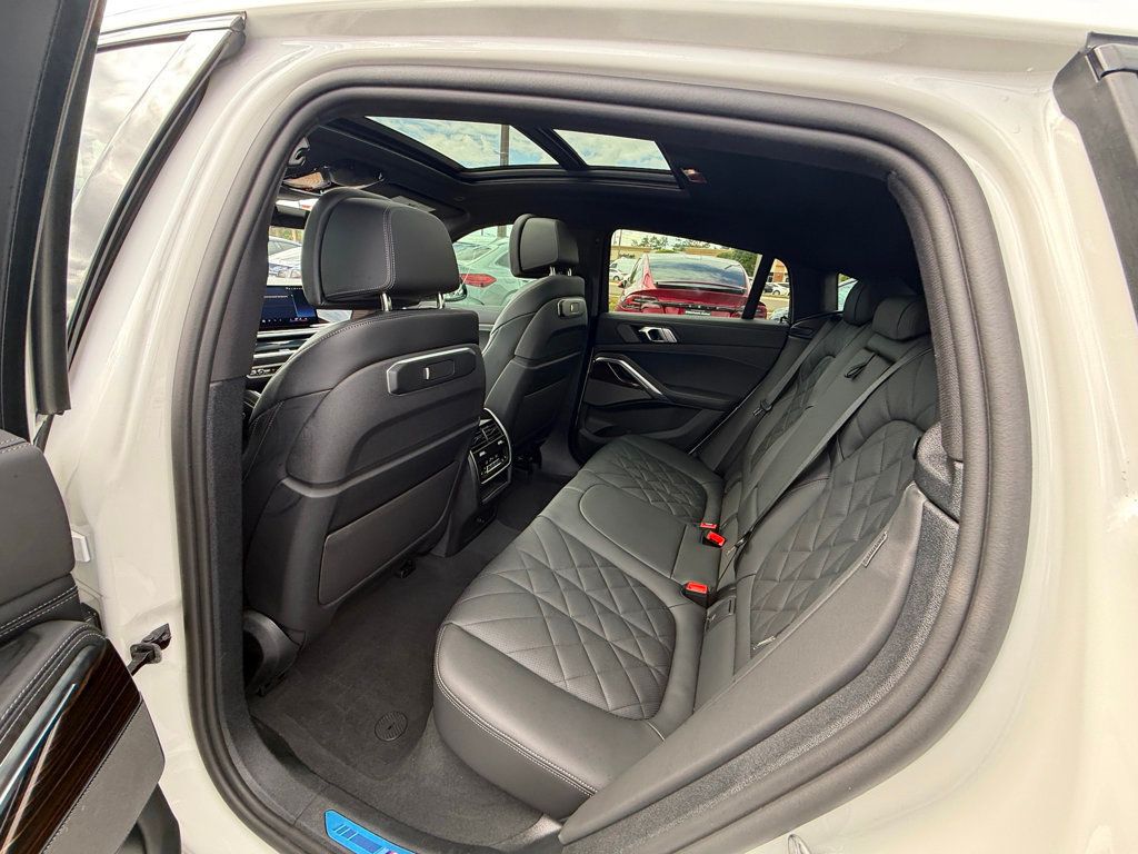 2026 BMW X6 **X6 xDrive40i M-SPORT PRO**22" WHEELS**MASSAGING SEATS** - 23006525 - 24