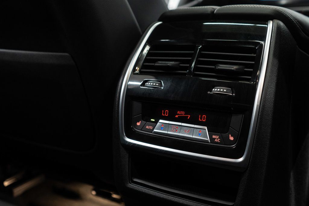 BMW X6 photo 15