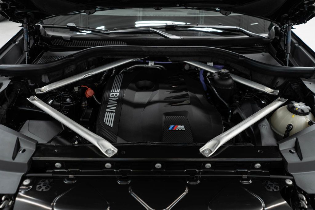 BMW X6 photo 45