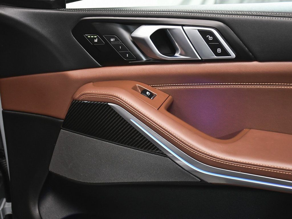 2026 Bmw X7 M60i photo 16