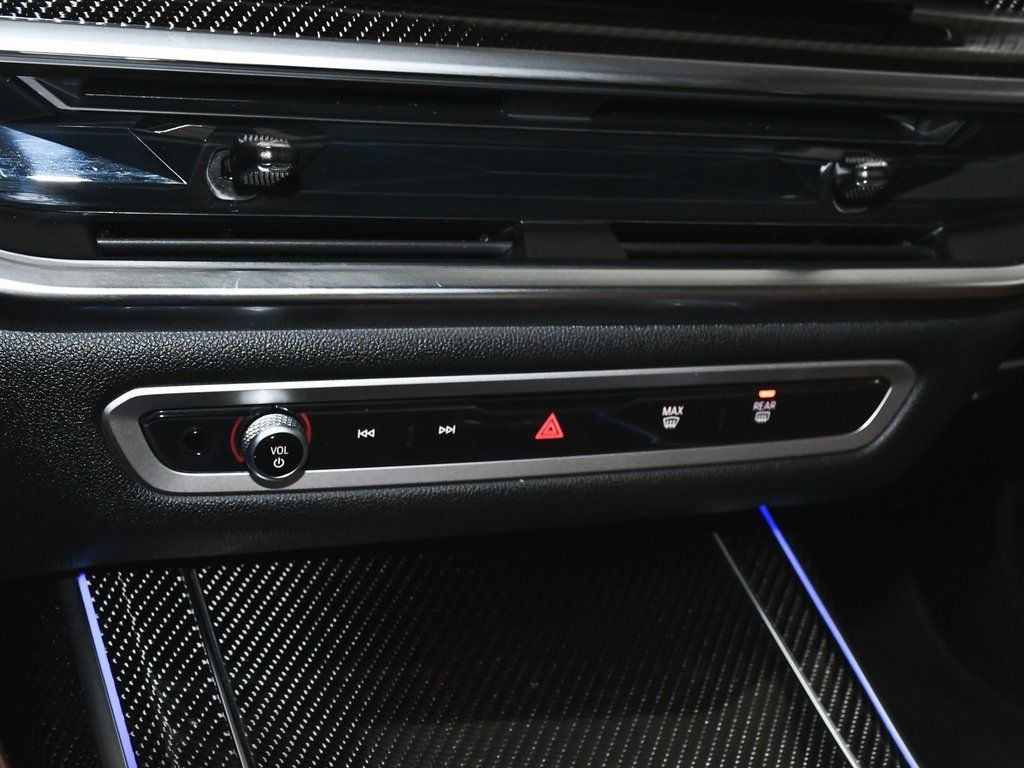 2026 Bmw X7 M60i photo 32