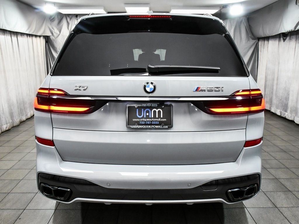 2026 Bmw X7 M60i photo 3