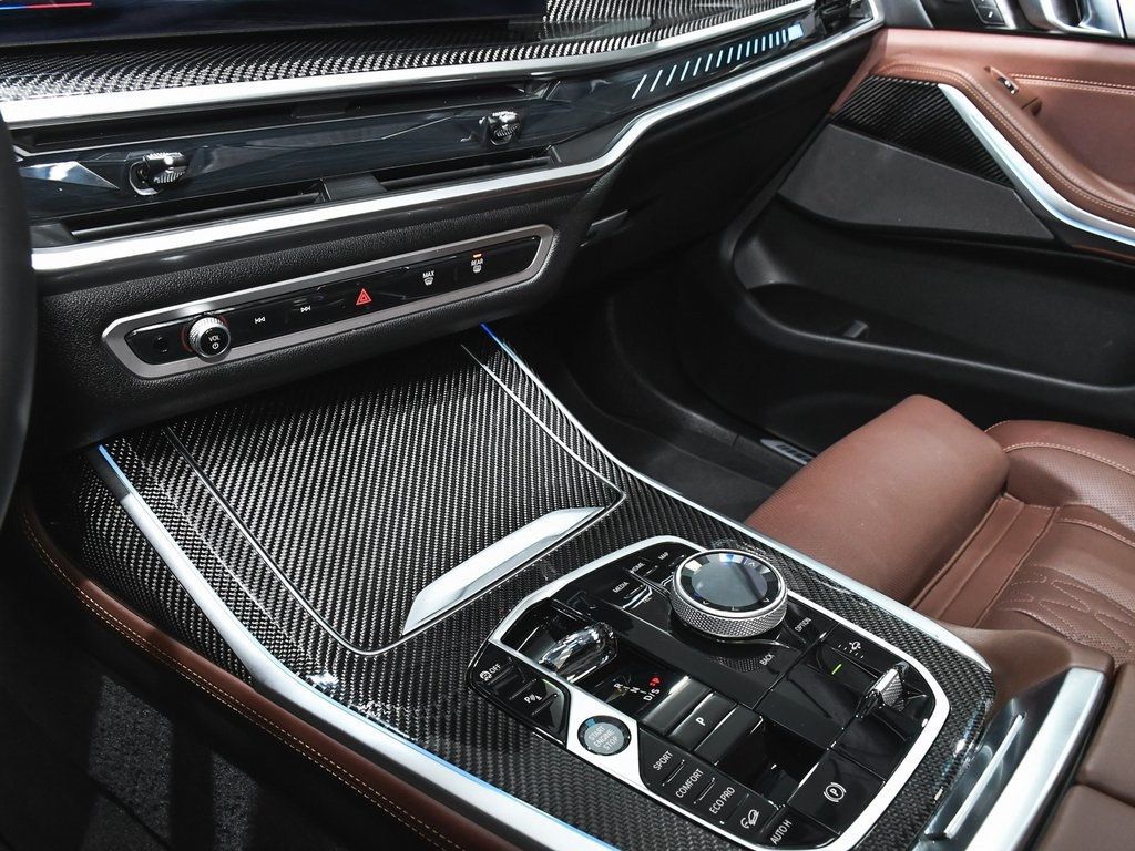 2026 Bmw X7 M60i photo 42