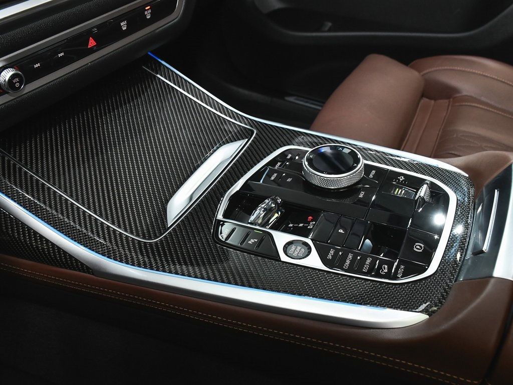 2026 Bmw X7 M60i photo 43