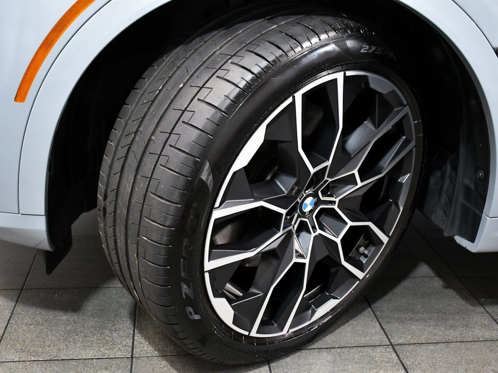 2026 Bmw X7 M60i photo 5