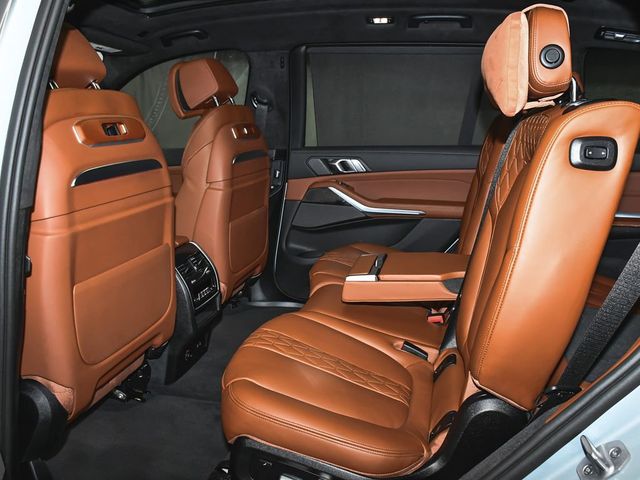 2026 BMW X7 M60i - 23004391 - 52
