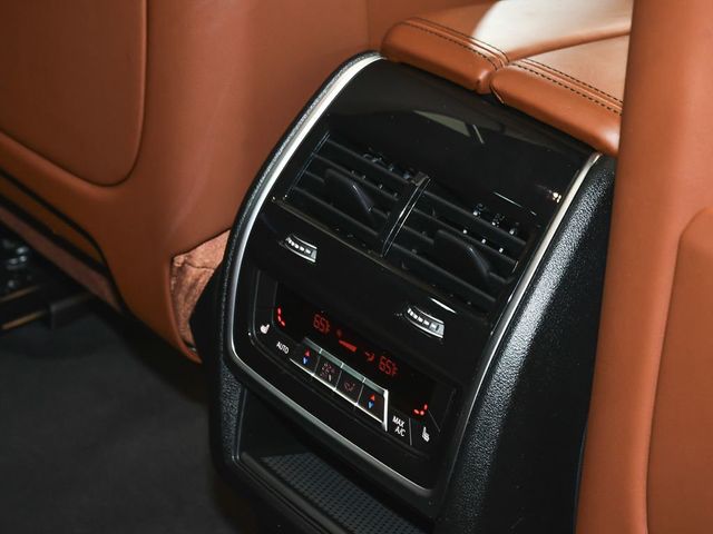2026 BMW X7 M60i - 23004391 - 54