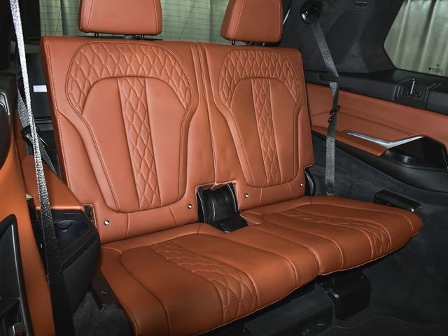 2026 BMW X7 M60i - 23004391 - 63