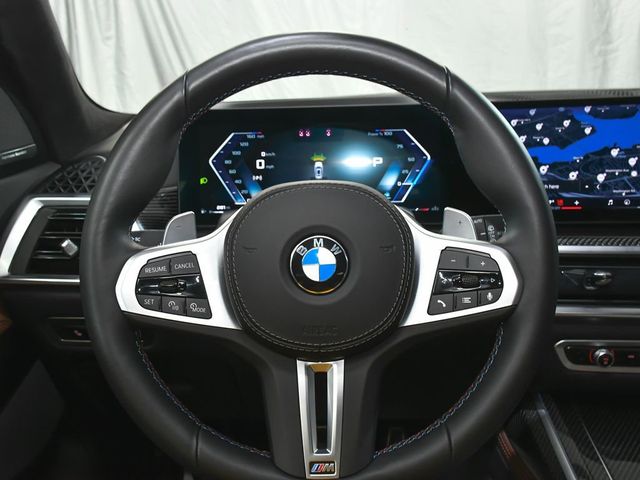 2026 BMW X7 M60i - 23005735 - 32